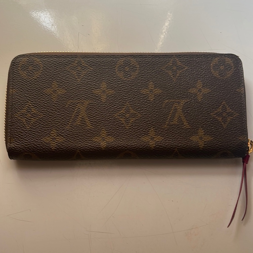 Clemence wallets